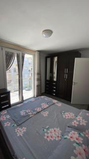 Shengjin Seaview Apartment - 3