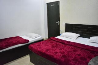 Sharma's BNB - Amritsar - 8