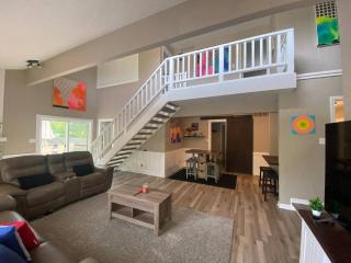 Fishers 3Bedroom Fun Stay w/ Game Room - 9