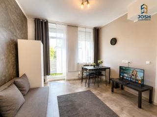 Central Gelsenkirchen Apartment with WiFi - 5