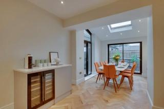 Newly renovated 4 Bedroom Cottage with Wood Burner - 6