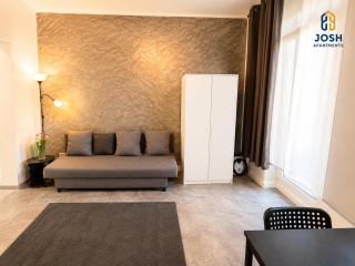 Central Gelsenkirchen Apartment with WiFi - 4