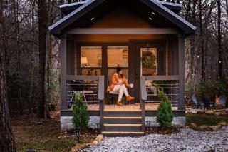The Cozy Doe Tiny Home in the Woods with Fire Pit - 0