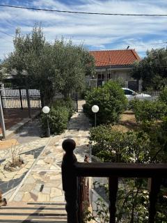 Seasteps Garden Villa - 1
