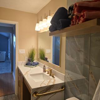 HoustonGem Private Pool & Hot Tub 20 Min to DT - 7