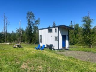 Tiny House Farm Stay Pets Welcome - 0