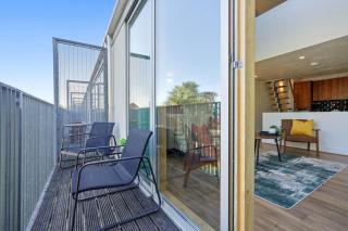 Central Coventry - 4BR - Sleeps 8 - Free Parking - 4