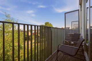 Central Coventry - 4BR - Sleeps 8 - Free Parking - 3