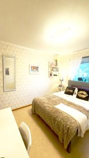 The Creative Studio Apartment - 7