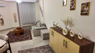 Luxurious Two Bedrooms Apartment in Latin District - 4