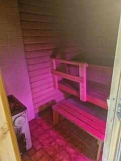 Guesthouse at a traditional Finnish home - 1