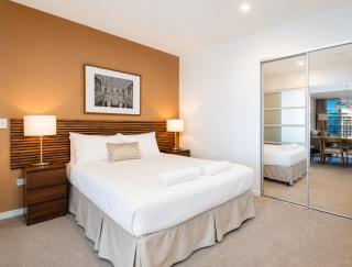H Surfers Paradise Residences - 9