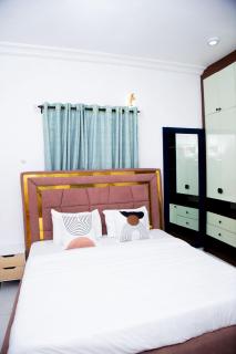 COZY 2 BEDROOM Apartment - AGO PALACE WAY - 4