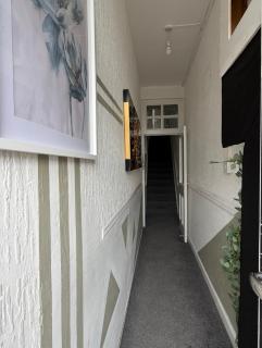 Cozy Room in the Heart of Hornchurch Town Centre - 5