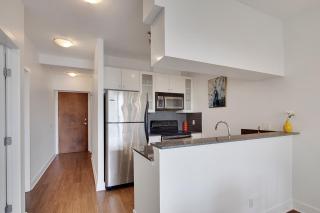 Elegant 2BR Downtown - Best Location - 3