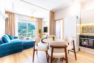 Dhermi's Icon Big 1BR Apt 3 - 7
