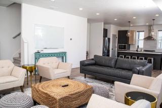 Stunning Townhome in Centerville/Farmington UT - 6