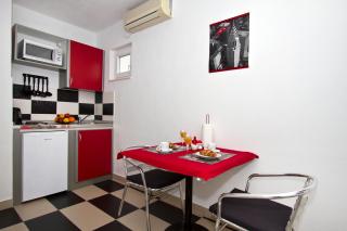 Villa Yvonne - Trogir - 1
