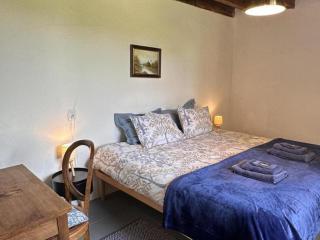 Gîte familial, animaux admis - séjour en Auvergne - FR-1-489-640 - 2