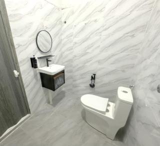 Bayu Sura Beach House 2 - WiFi, Aircond & Netflix - 4