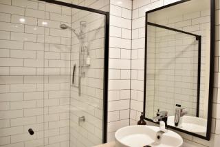 Charming 2 Bedroom Apartment In Richmond Close to MCG - 6