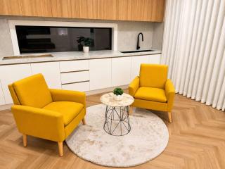Premium Comfort - Elegant 4BR Donnybrook Retreat - 5