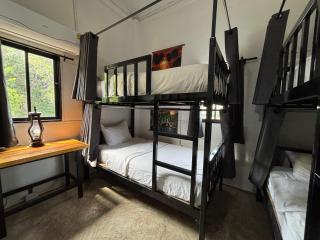 Nok Guesthouse & Hostel - 4