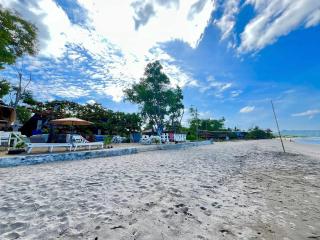 Nayah Beach Resort Sipalay Executive Room 3 - 4
