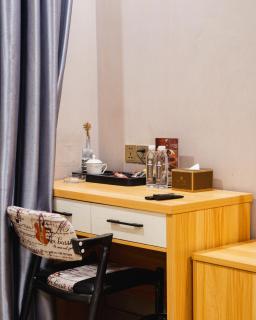 Diamond Pearl Hotel ,Phnom Penh,Royel Palace, Mekong RIver,Swimming Pool - 1