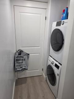 Luxury, Cozy, Brand New, 1-Bedroom Unit - 6