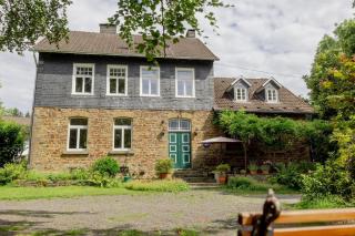 Dorfschule 1882 mit Pool, Sauna & Familienbett - 3