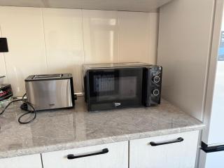 Sea View Apt near Boulevard in Sumgayit, 25 min from Baku - 4