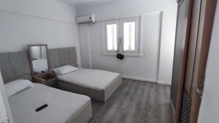 Mamorah beach , 3 bedrooms & living room, families only - 4