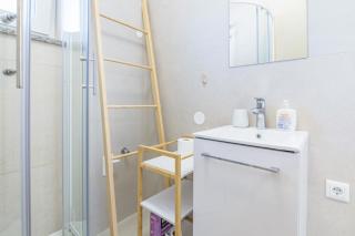 Apartma Istrsko zavetje pri Kopru - Istrian Hideaway Apartment Near Koper - 1