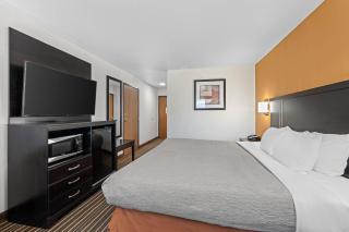 Quality Inn Dodge City - 5
