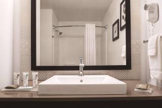 Country Inn & Suites by Radisson, Cottage Grove, MN - 6