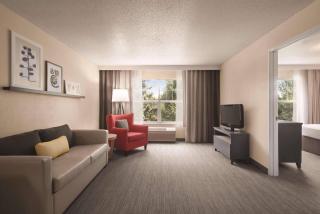 Country Inn & Suites by Radisson, Cottage Grove, MN - 5