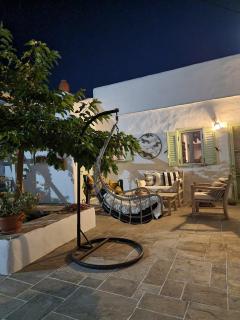 Artemonas traditional three bedroom house - 0