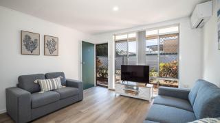 Bribie Bay Retreat - 4