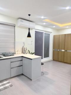 Yeshe's Haven Modern 1BHK Studio Apartment II - 5
