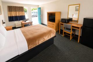 Relax Inn Dover Near Speedway - Dover - 8