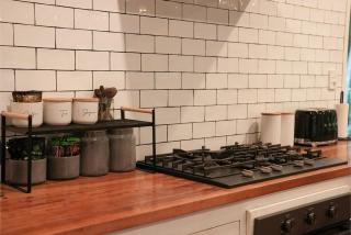 Greentree with Heated Pool & Fireplace, Sleeps 6 - 8