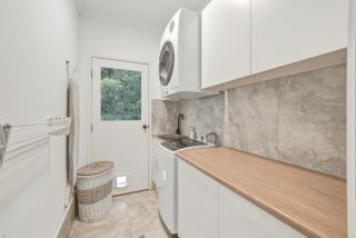 Greentree with Heated Pool & Fireplace, Sleeps 6 - 6