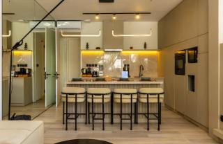 Luxury 2BR Berawa Loft | Private Pool, Near Cafe - 8