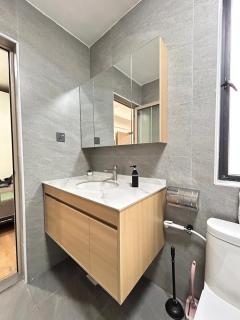 classy tastefully furnished executive three bedroom apartment with fully equipped gym ample parking space swimming pool children playing ground and amazing scenic views - 8