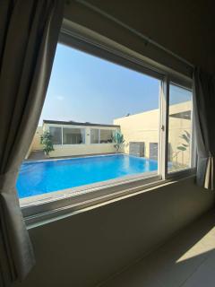 Cafe Itaewon Pool & Villa - 4