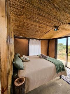 Hennies HideOut - 2