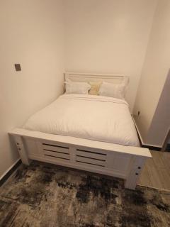 newly furnished three bedroom apartment with swimming pool fully equipped gym children playground ample parking space and unbeatable scenic city views - 6