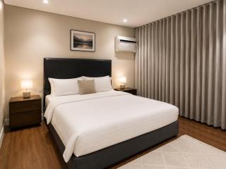 Elegant Apartment with Kitchen & Living Room - 2