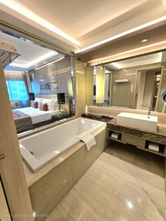 Graceland Bangkok by Grace Hotel - 1